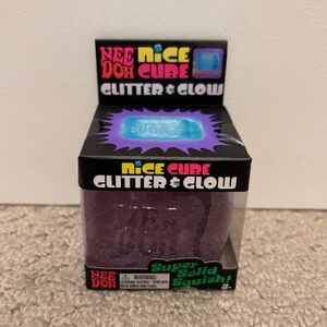 NeeDoh Nice Cube Glitter & Glow